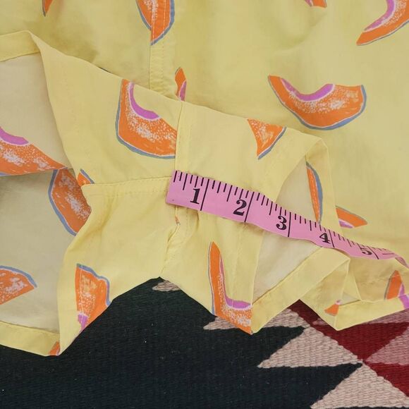 Patagonia Barely Baggies 2 1/2" Shorts Womens Small Yeolow Cantaloupe Nylon - Picture 9 of 9